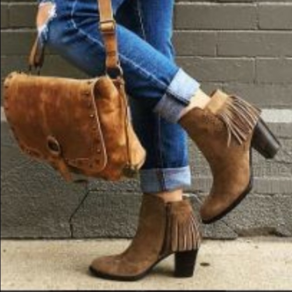 Leather Boho Fringe Block Heel Ankle Booties - Picture 7 of 8